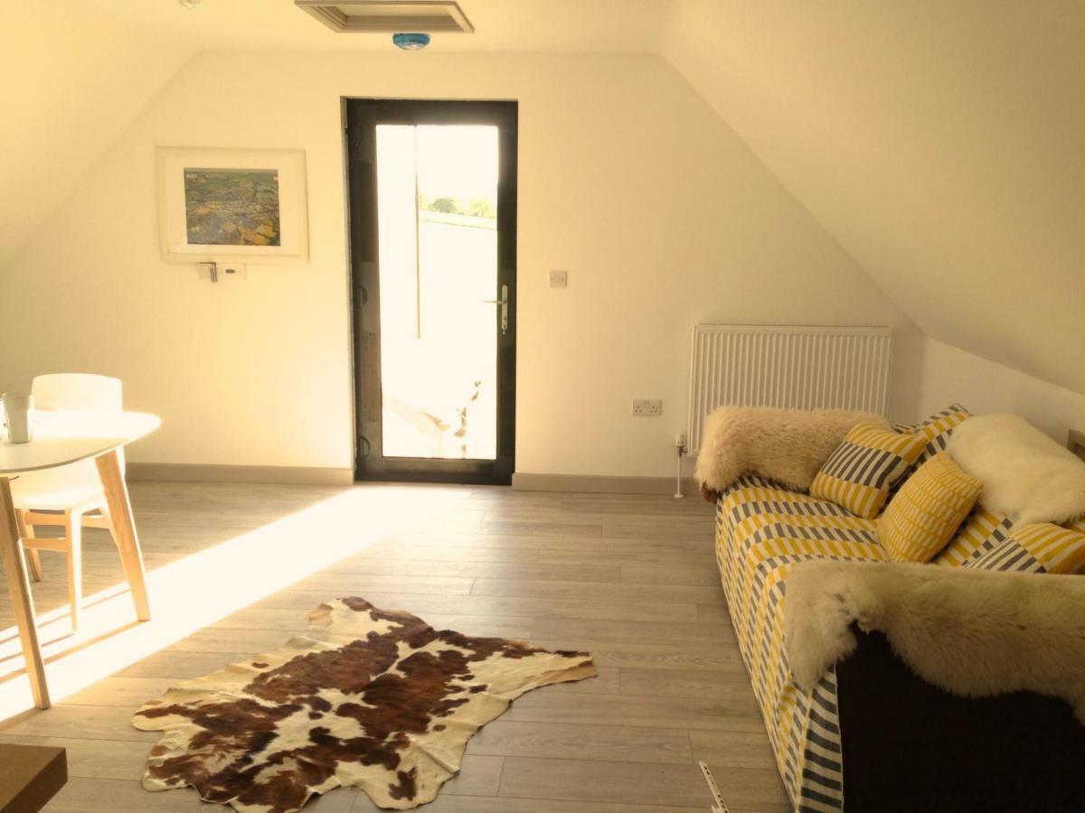 The Loft Apartment Pilton Luaran gambar